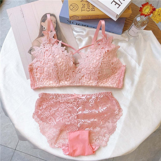 Elegant Lace Bralette & Boyshort Lingerie Set