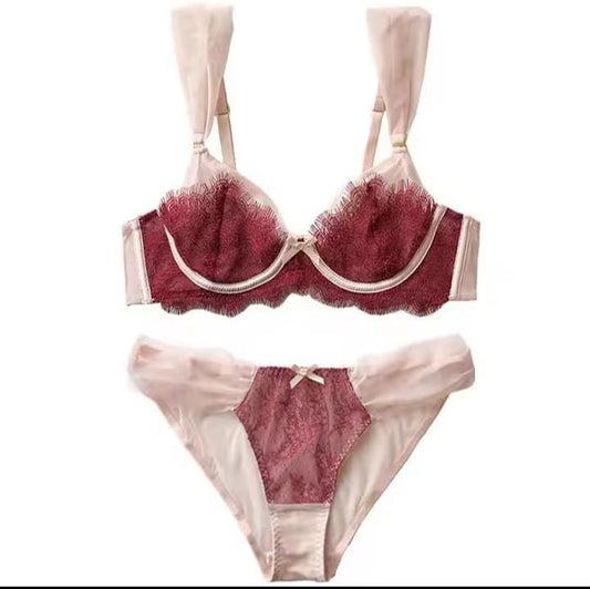 Lace Underwire Bra & Panty Set